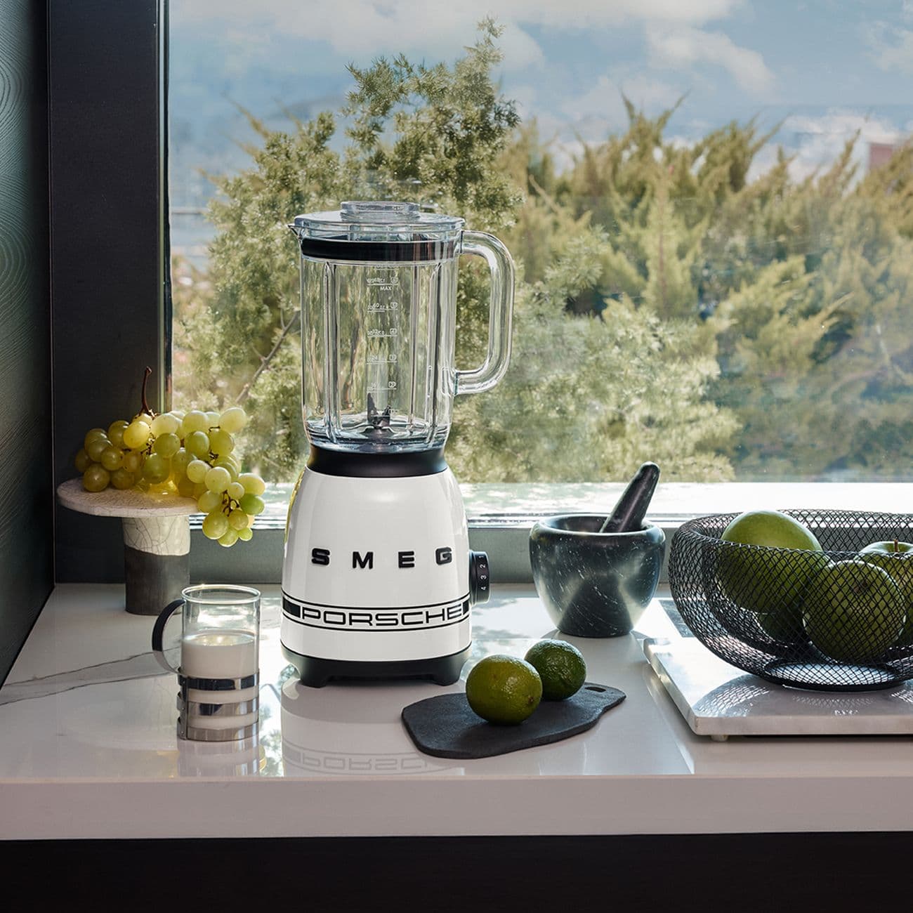 Standmixer BLF03 | Carrara White Porsche x SMEG - Thumbnail 5